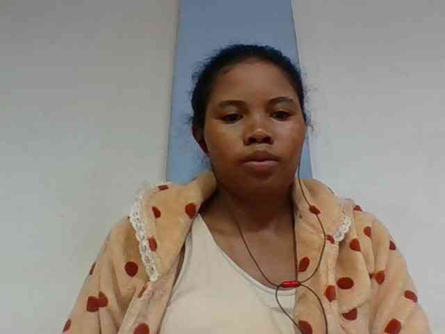 Juliah1a webcam