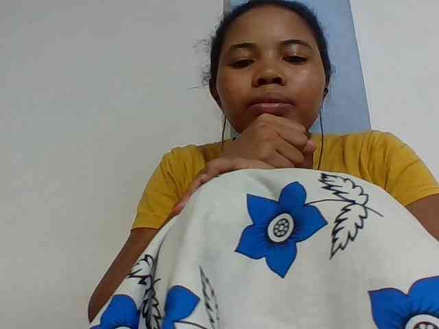 Juliah1a webcam
