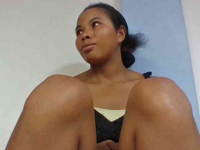 Juliah1a webcam