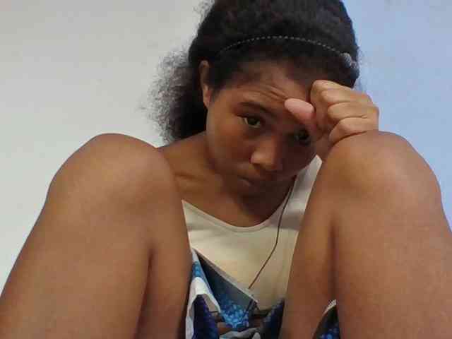 Juliah1a webcam