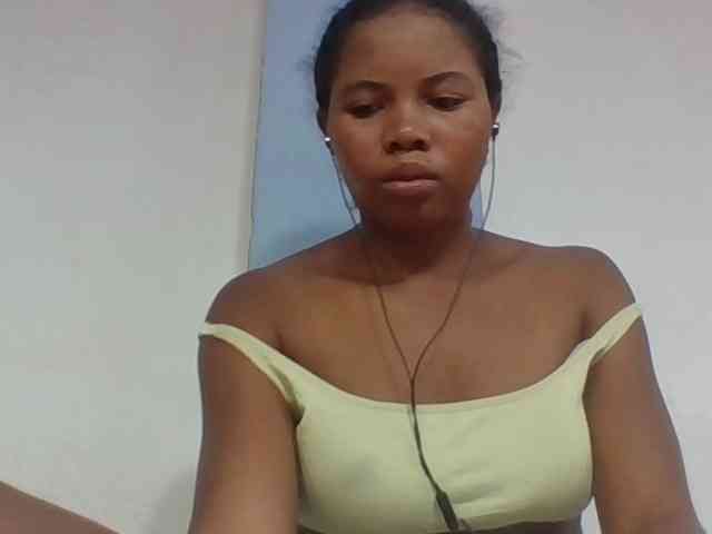 Juliah1a webcam