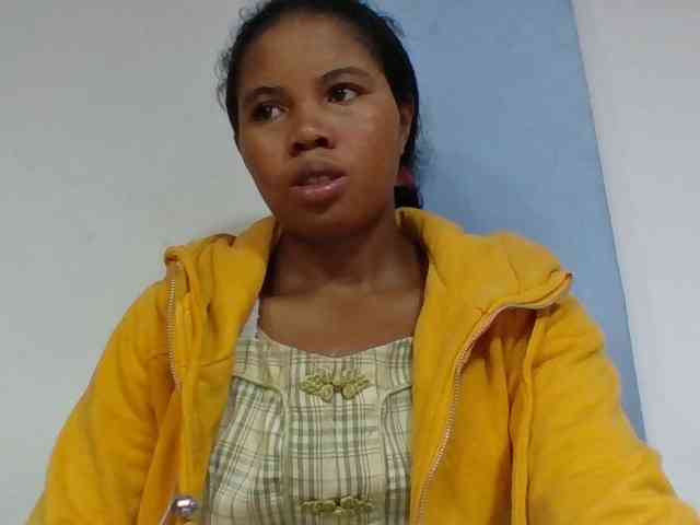 Juliah1a webcam