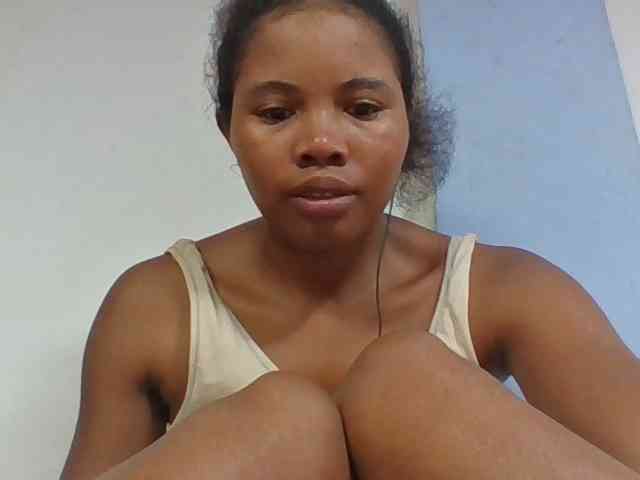 Juliah1a webcam