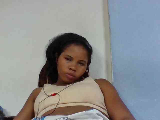 Juliah1a webcam