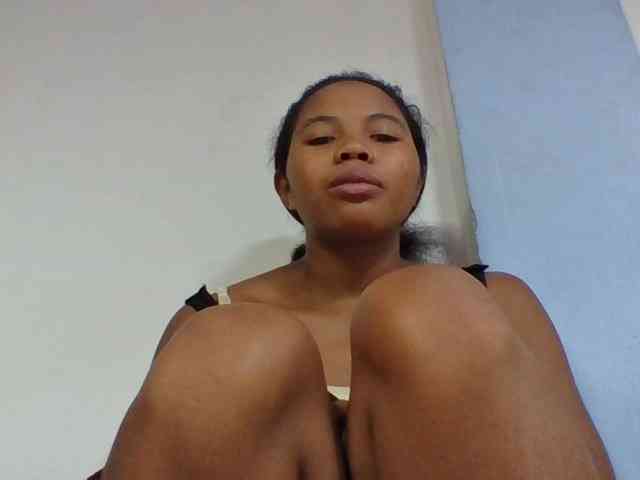 Juliah1a webcam