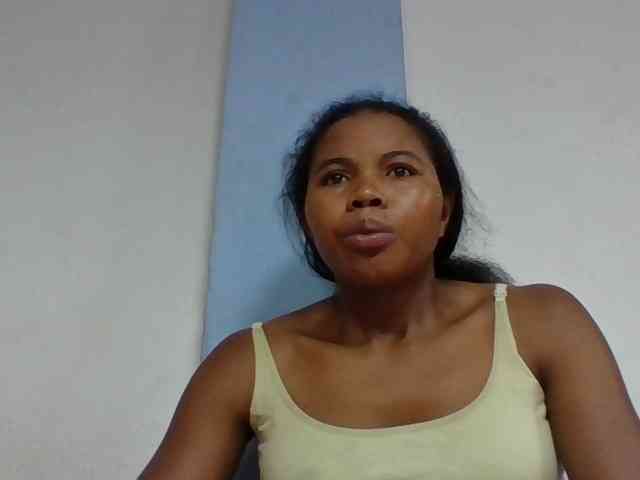 Juliah1a webcam
