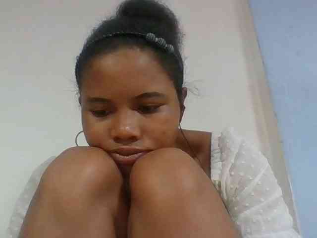 Juliah1a webcam