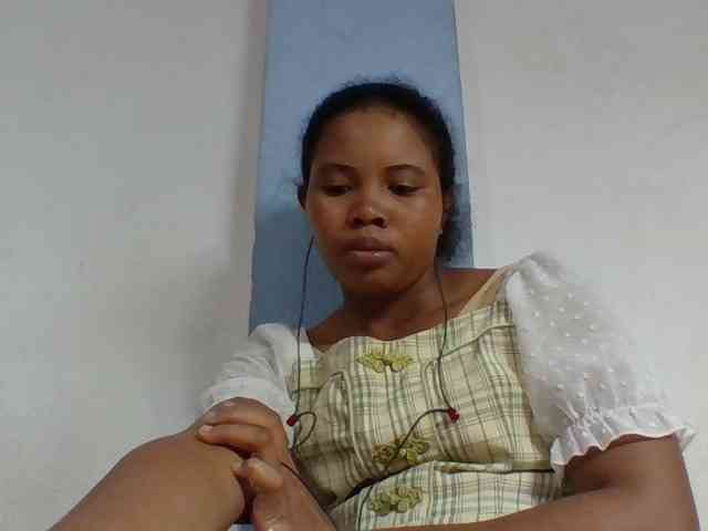 Juliah1a webcam