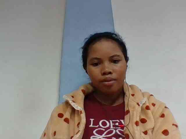 Juliah1a webcam