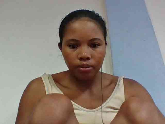 Juliah1a webcam