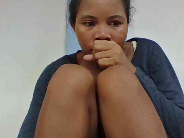 Juliah1a webcam