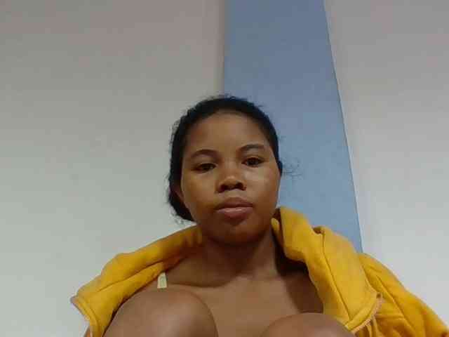 Juliah1a webcam