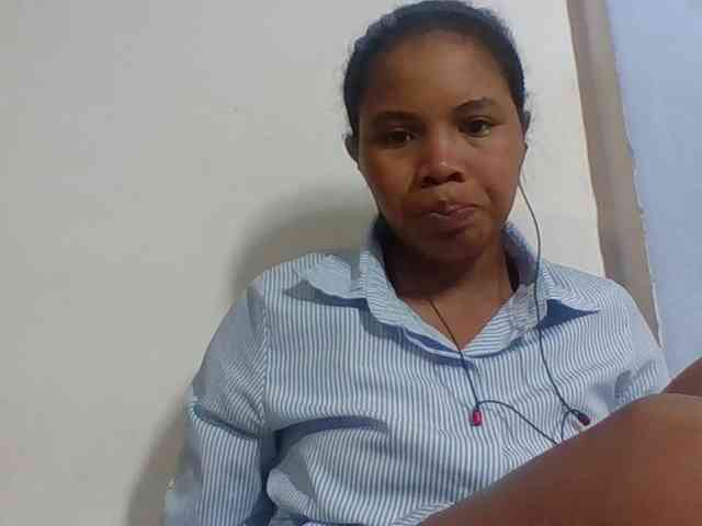 Juliah1a webcam