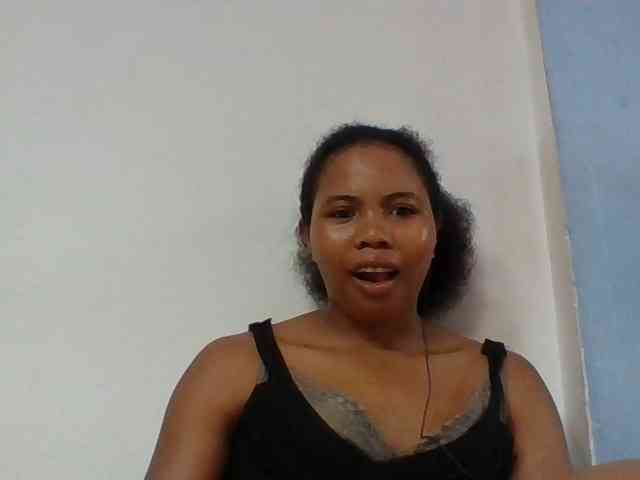 Juliah1a webcam