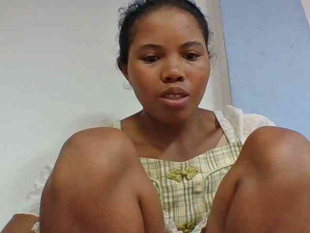 Juliah1a webcam
