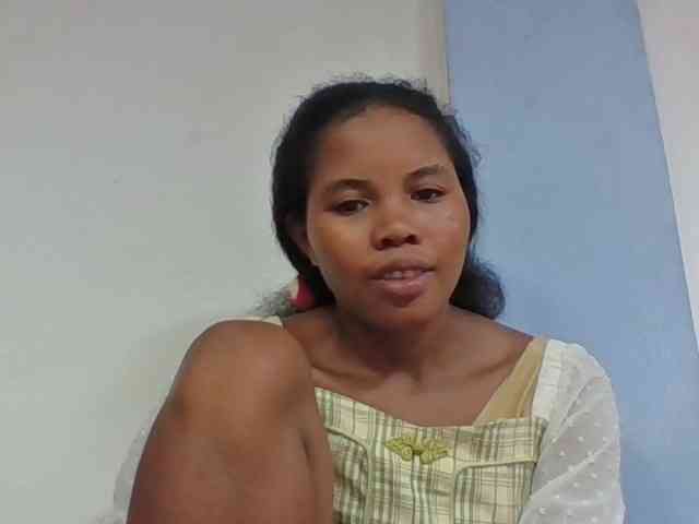 Juliah1a webcam