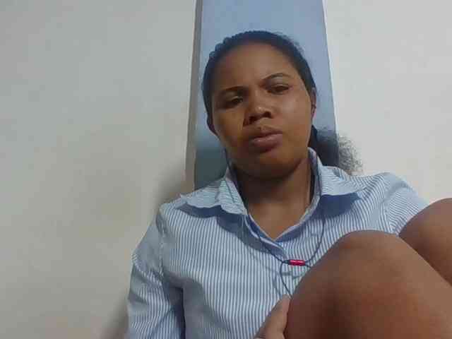 Juliah1a webcam