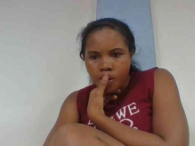 Juliah1a webcam