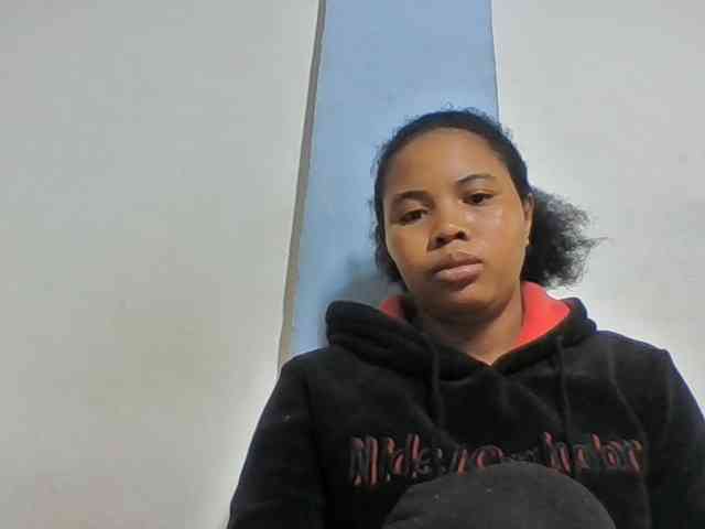 Juliah1a webcam