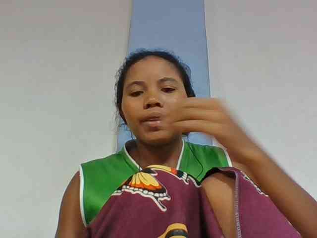 Juliah1a webcam