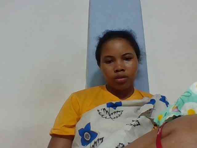Juliah1a webcam