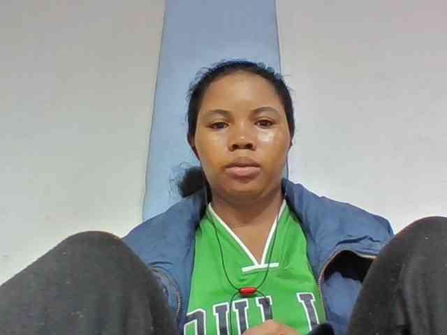 Juliah1a webcam
