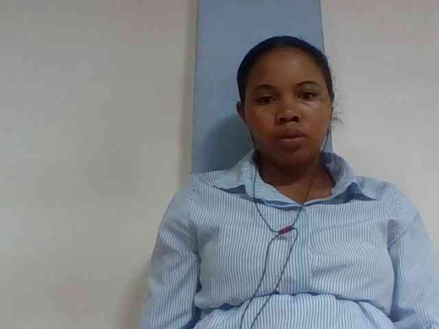Juliah1a webcam