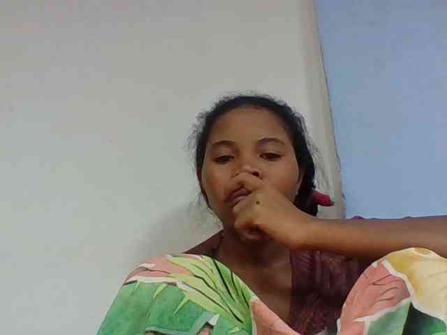 Juliah1a webcam