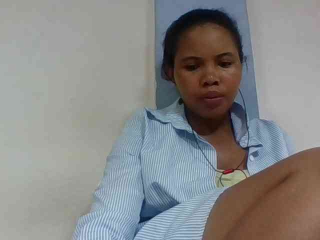 Juliah1a webcam