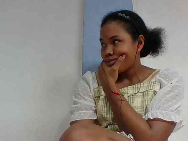 Juliah1a webcam