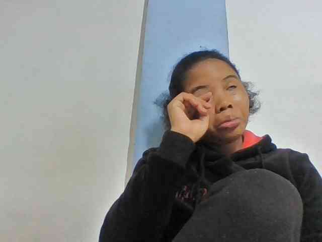 Juliah1a webcam