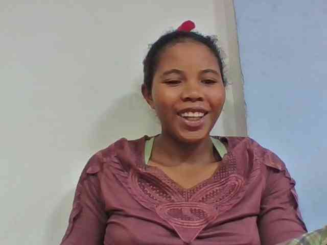 Juliah1a webcam