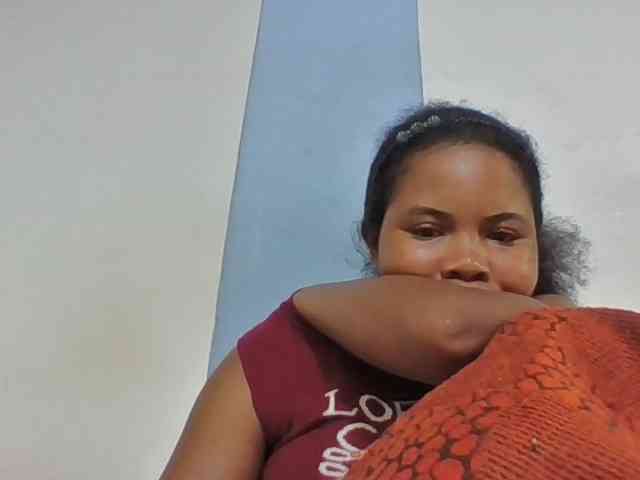 Juliah1a webcam