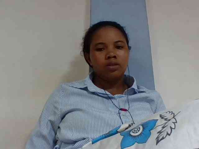 Juliah1a webcam