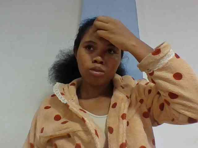 Juliah1a webcam