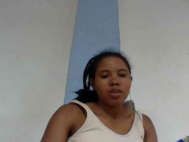 Juliah1a webcam