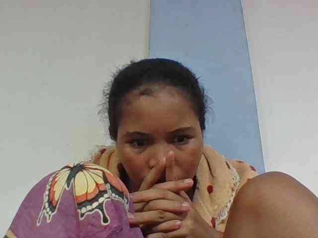 Juliah1a webcam