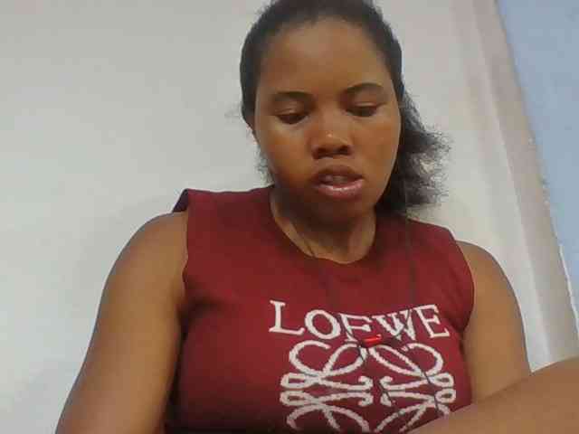 Juliah1a webcam