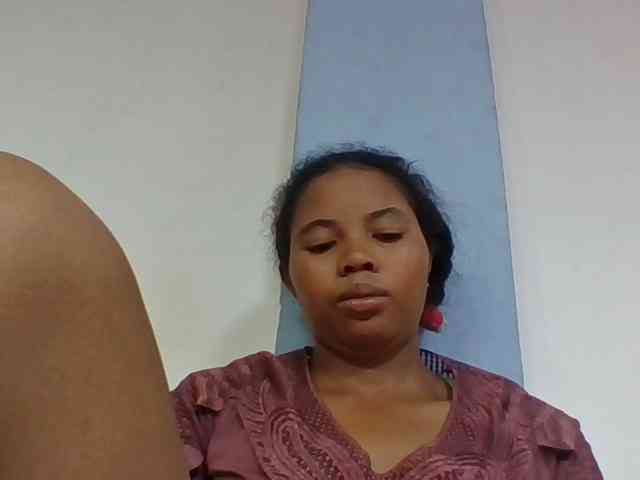 Juliah1a webcam