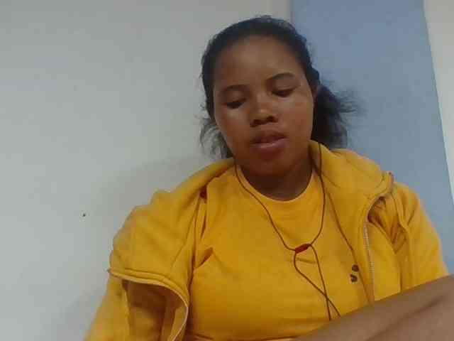 Juliah1a webcam