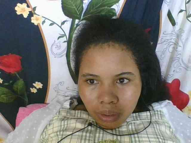 Juliah1a webcam
