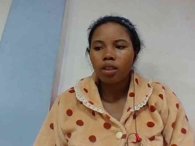 Juliah1a webcam