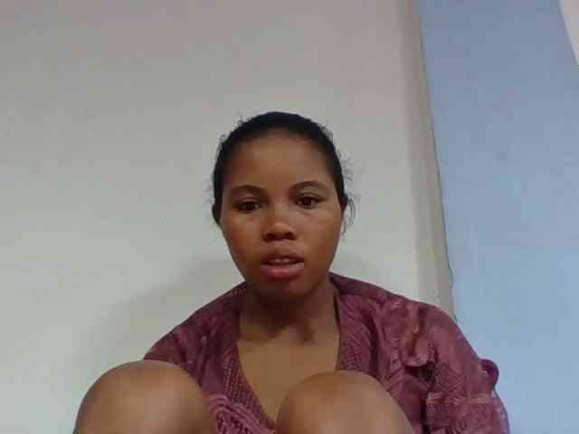 Juliah1a webcam