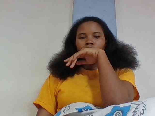 Juliah1a Live Webcam on BongaCams