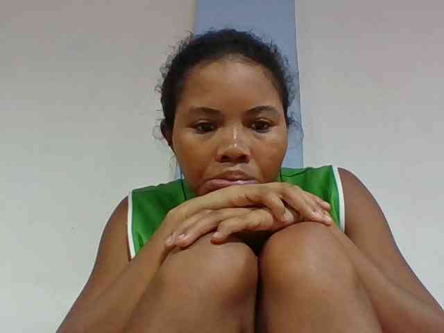 Juliah1a webcam