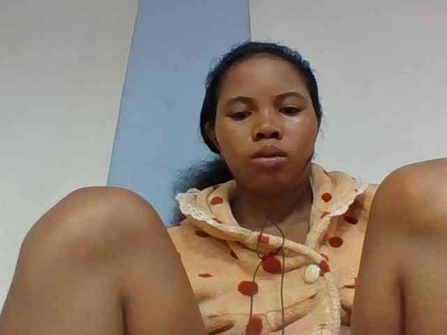 Juliah1a webcam