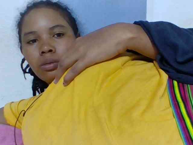 Juliah1a webcam