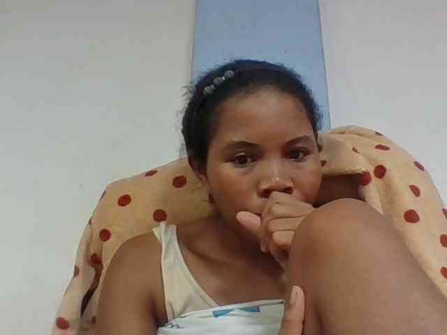 Juliah1a webcam