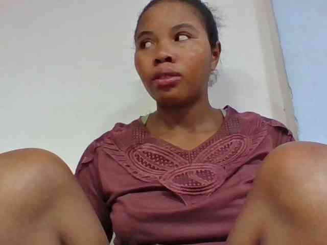 Juliah1a webcam