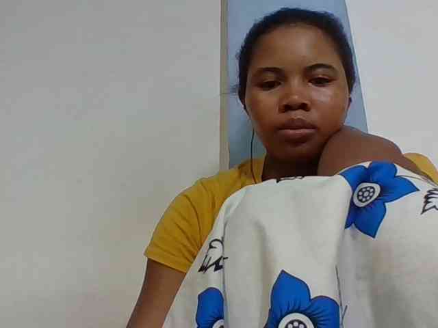 Juliah1a webcam